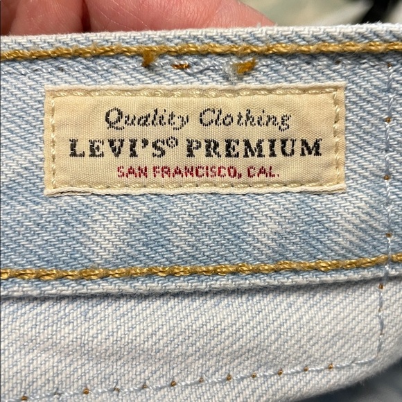 Levi's 501 Skinny Premium Light Wash Button Fly Straight Leg Distressed Denim 28 - Picture 10 of 13